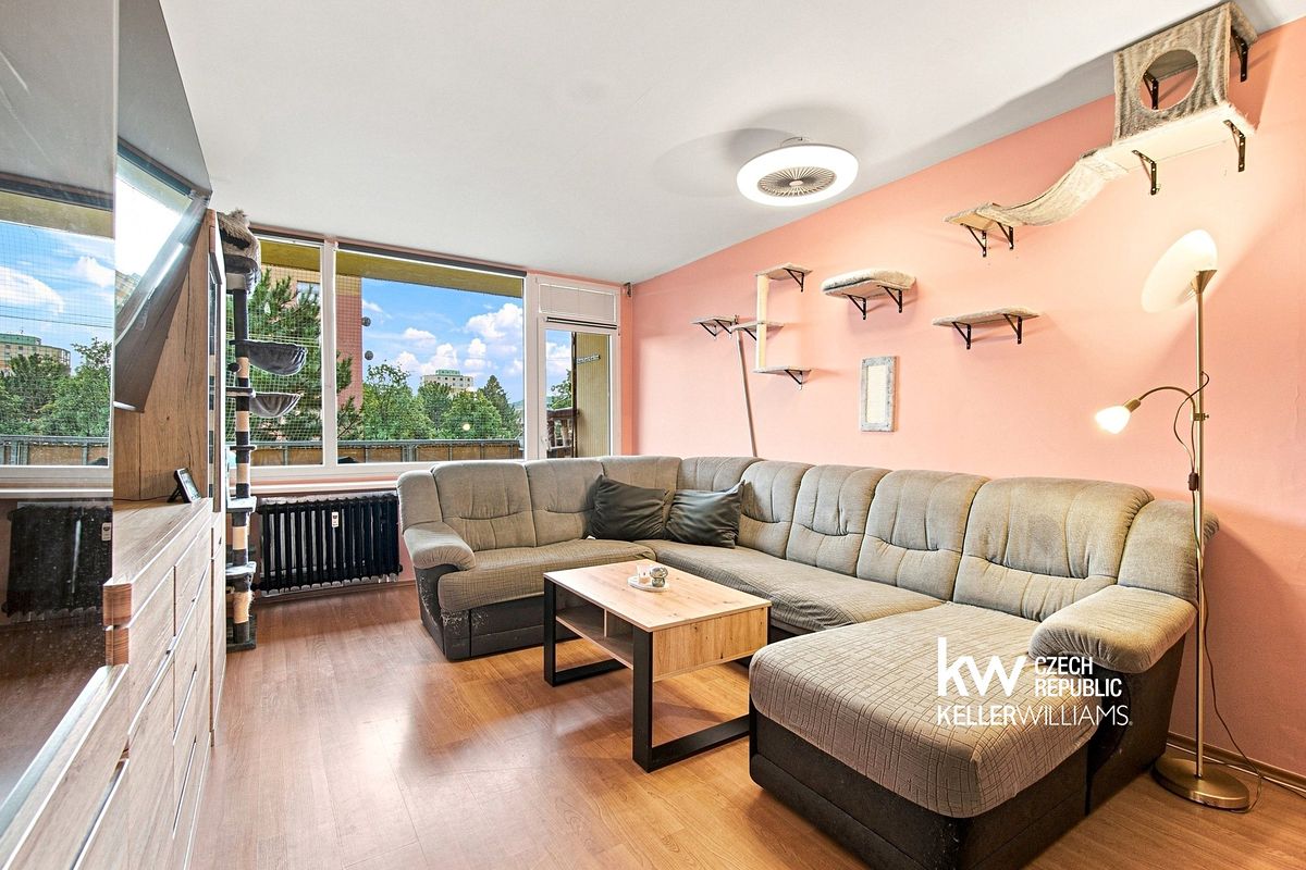 Prodej bytu 3+1 80 m² – fotografie 3