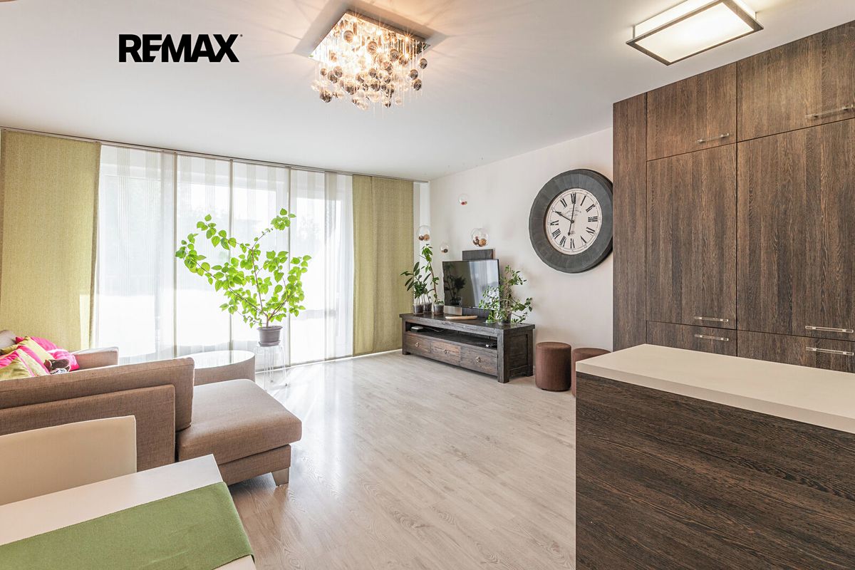 Pronájem bytu 3+kk 69 m²