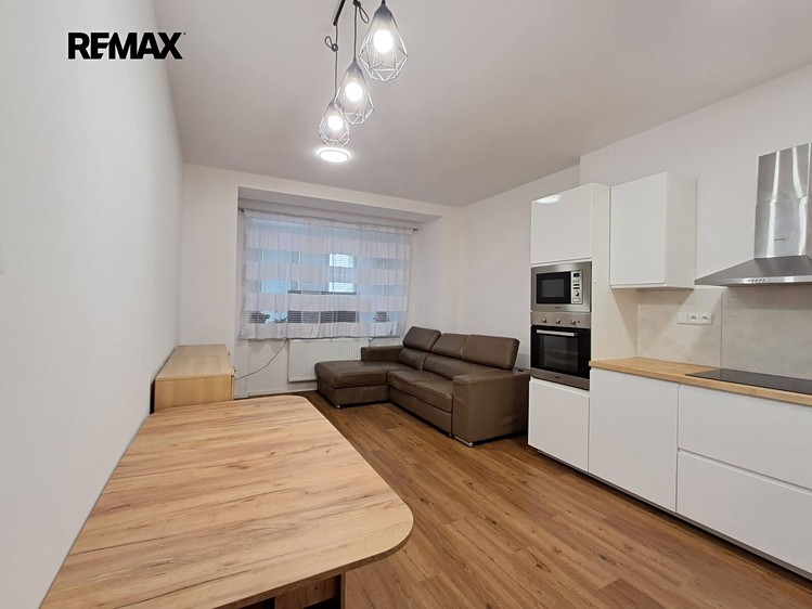 Prodej bytu 3+kk, 60 m² (10 z 33)
