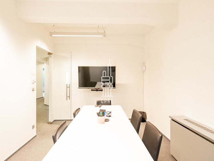 Комерційне приміщення в оренду, 653 м² (7 з 12)