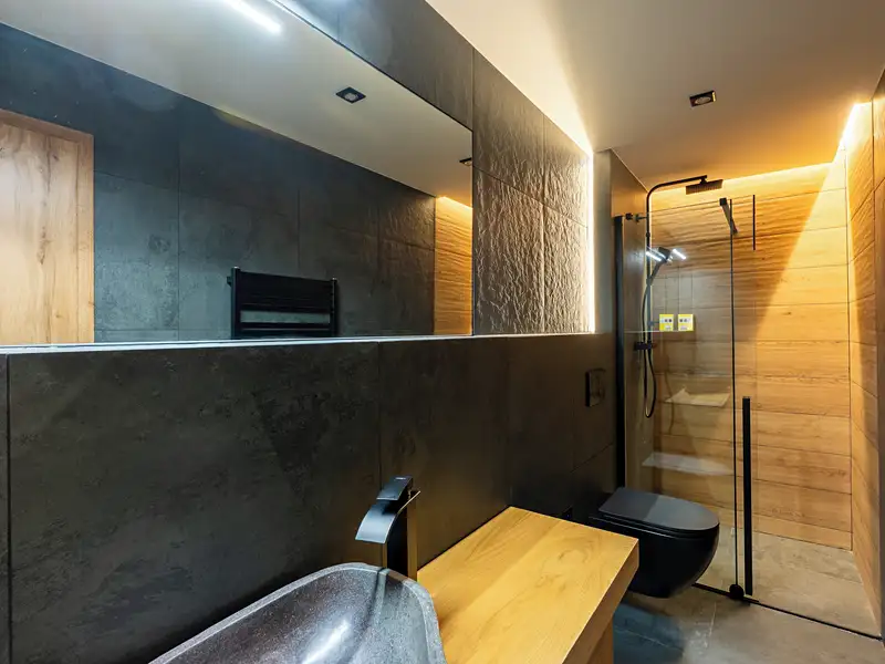 Prodej rodinného domu 140 m², pozemek 374 m², Hradec Králové – náhled fotky 3