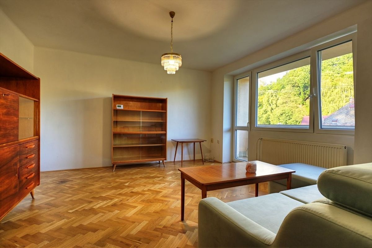 Pronájem bytu 3+1 62 m² – fotografie 3