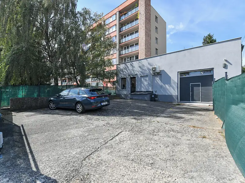 Prodej výrobní haly, prostoru 210 m², Praha – náhled fotky 3