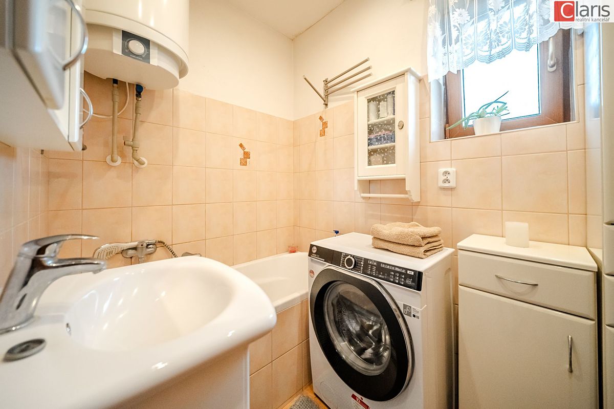 Prodej rodinného domu 114 m², pozemek 2212 m² – fotografie 2