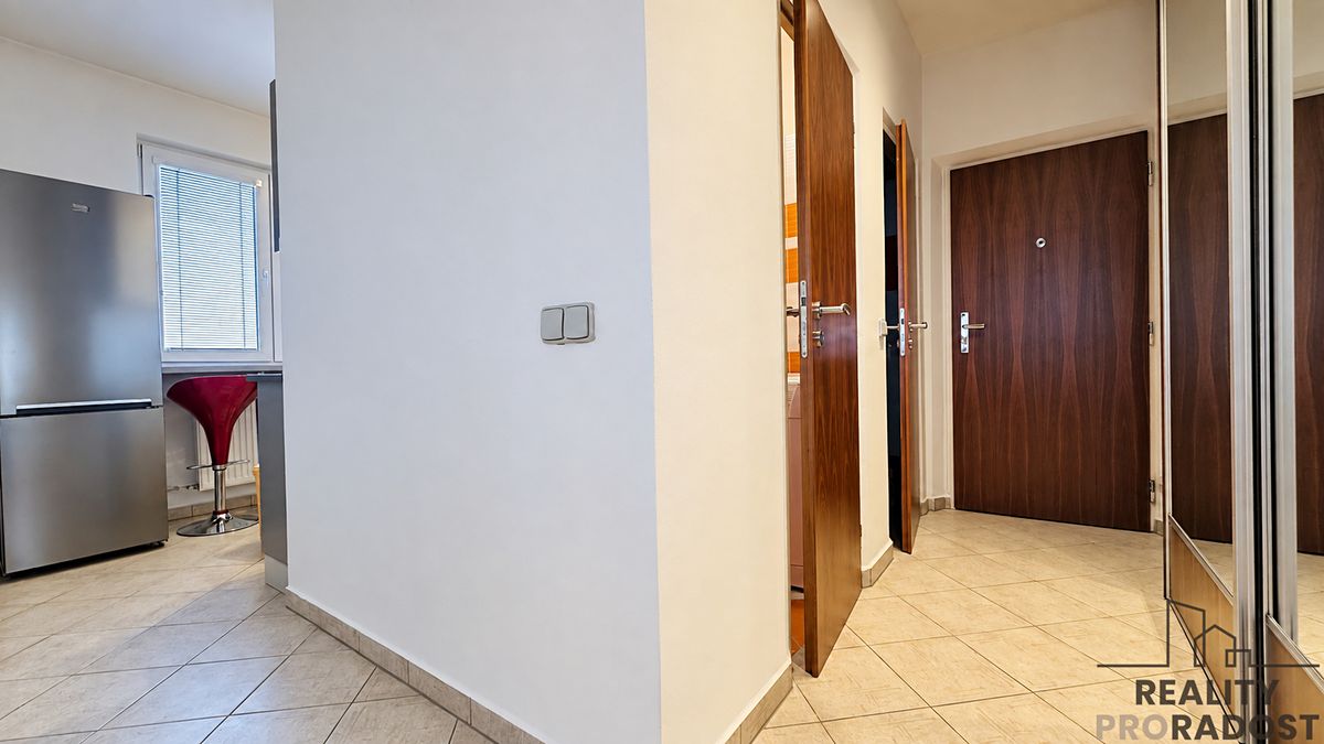 Pronájem bytu 3+1 52 m² – fotografie 4