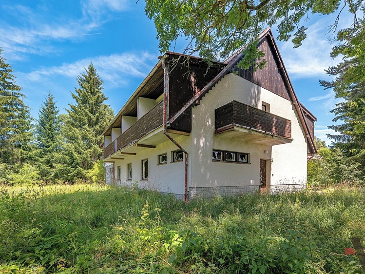Prodej komerčního prostoru, 2 443 m² (21 z 34)