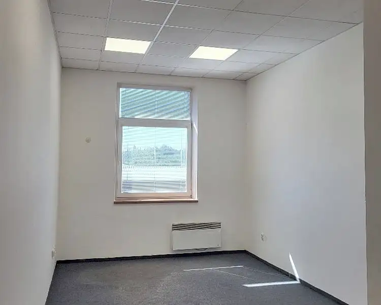 Pronájem kanceláře 26 m², Brno – náhled fotky 1
