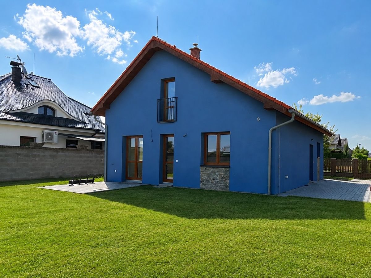 Prodej rodinného domu 188 m², pozemek 933 m²