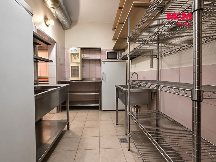 Комерційне приміщення в оренду, 71 м² (17 з 29)