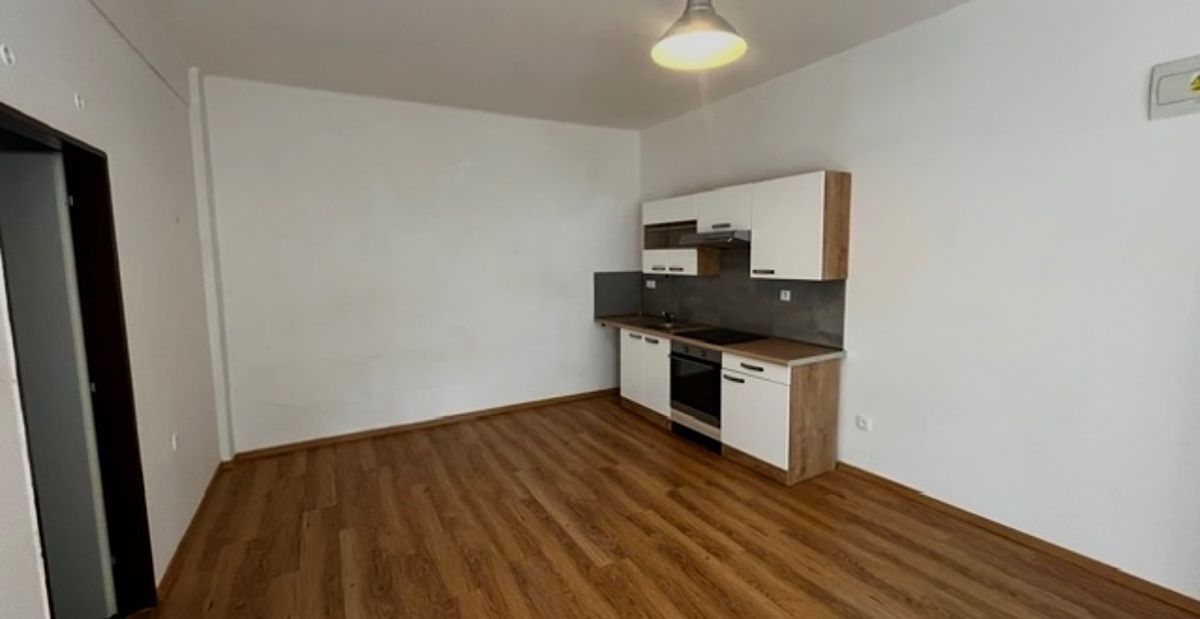 Pronájem bytu 2+1 60 m²