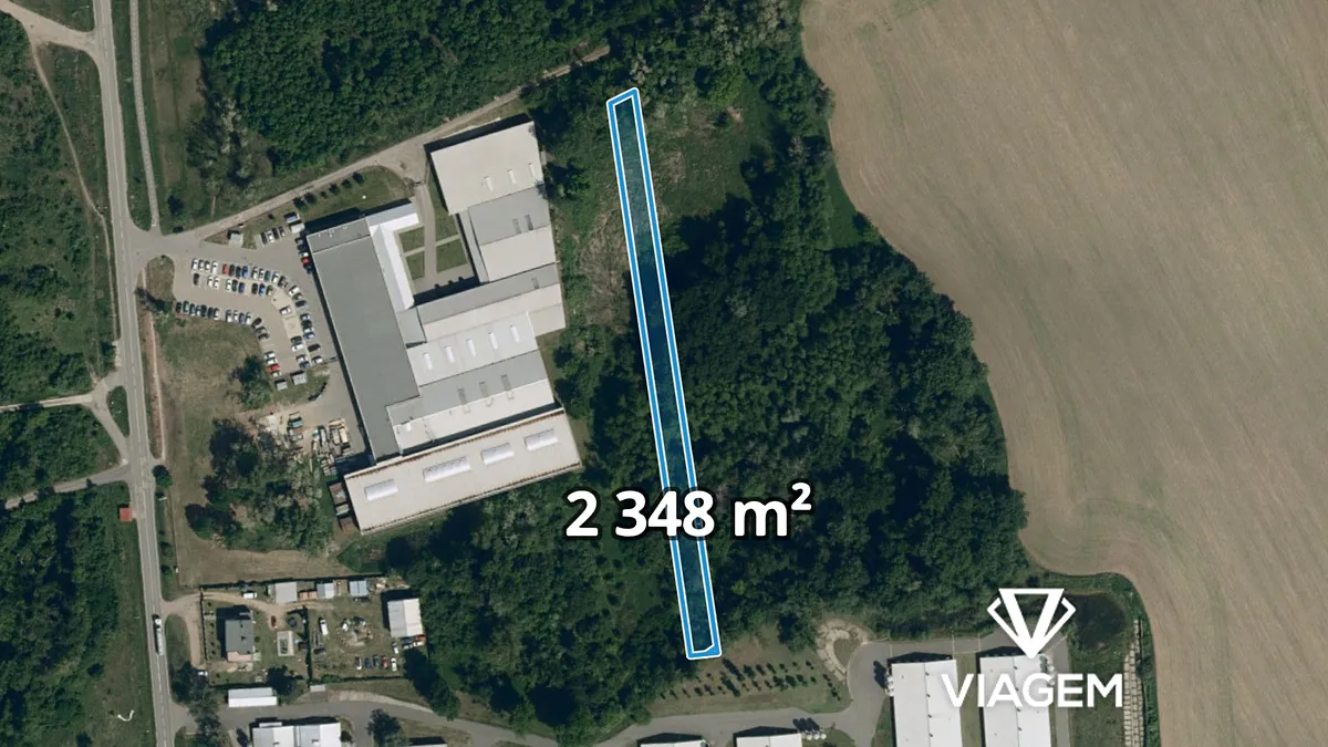 Prodej podílu 1/2 pole 1174 m²