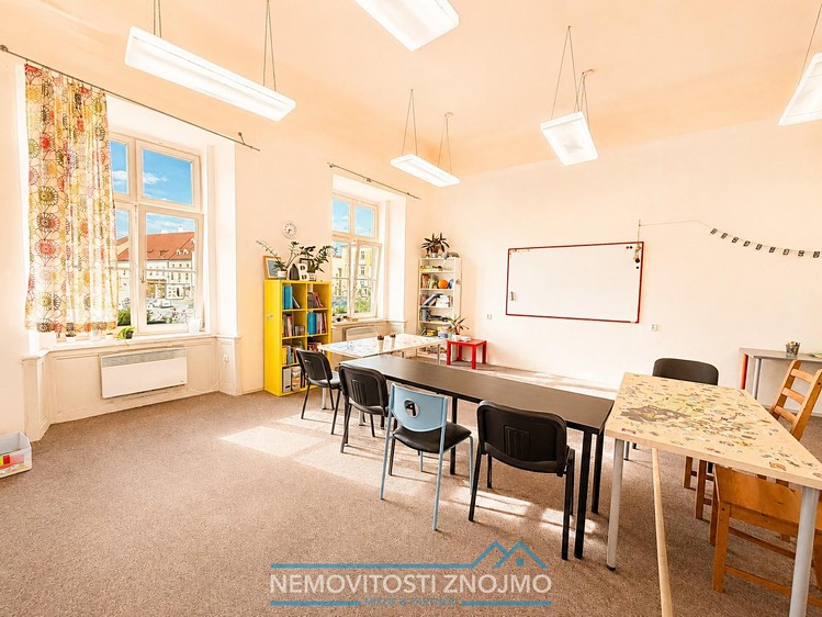 Pronájem komerčního prostoru, 103 m² (6 z 11)