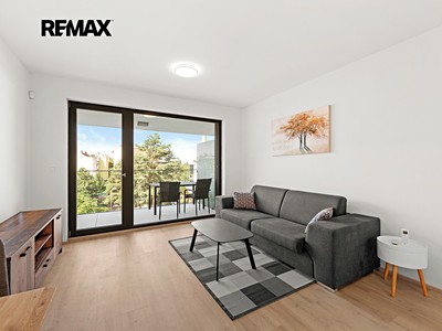 Pronájem bytu 1+kk 33 m²
