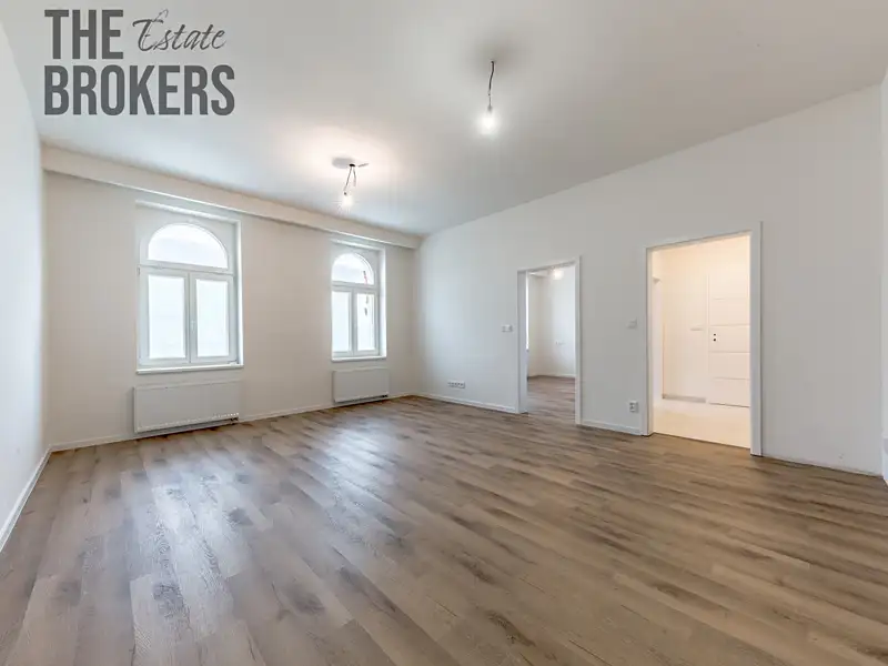 Prodej bytu 2+kk 51 m², Praha – náhled fotky 1