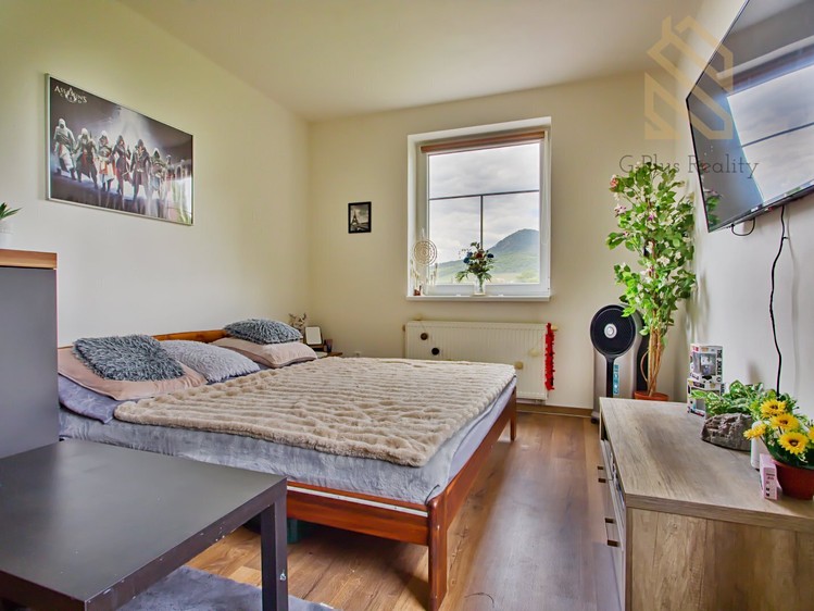 Квартира 4+kk на продаж, 90 м² (35 з 39)