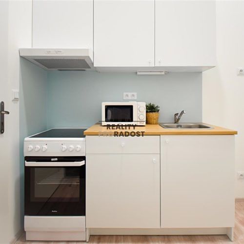 Pronájem bytu 2+1 31 m² – fotografie 2