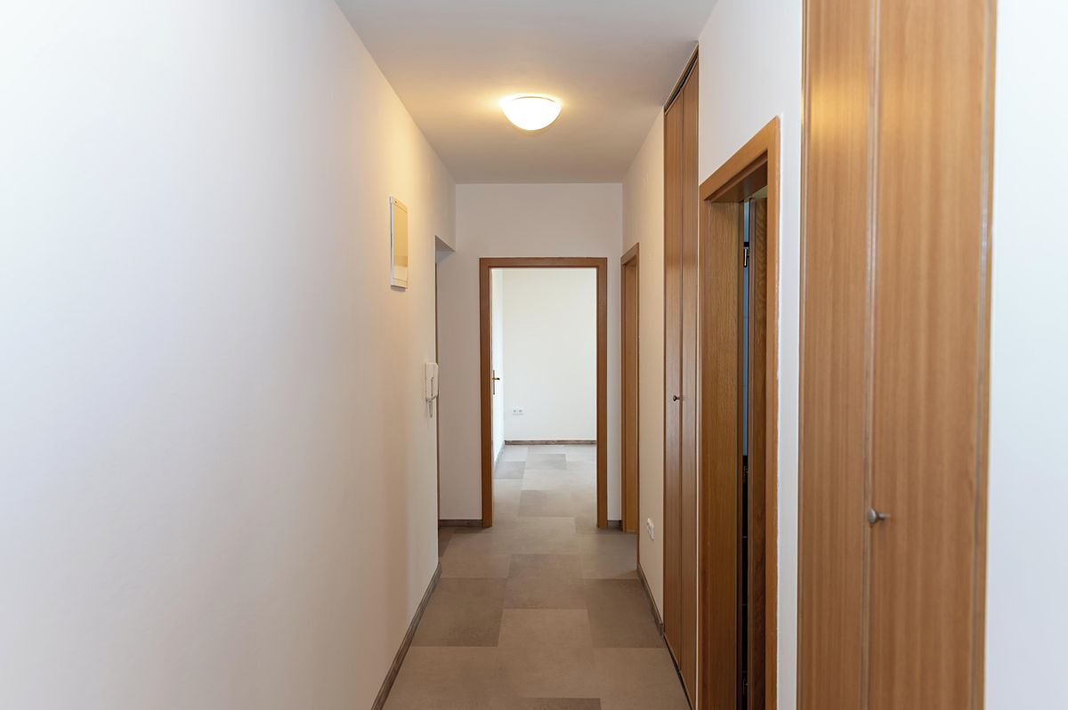 Pronájem bytu 3+kk 65 m² – fotografie 4