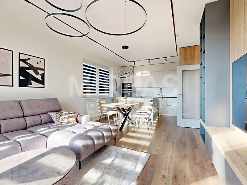 Pronájem bytu 3+kk 70 m², Milovice – náhled fotky 3