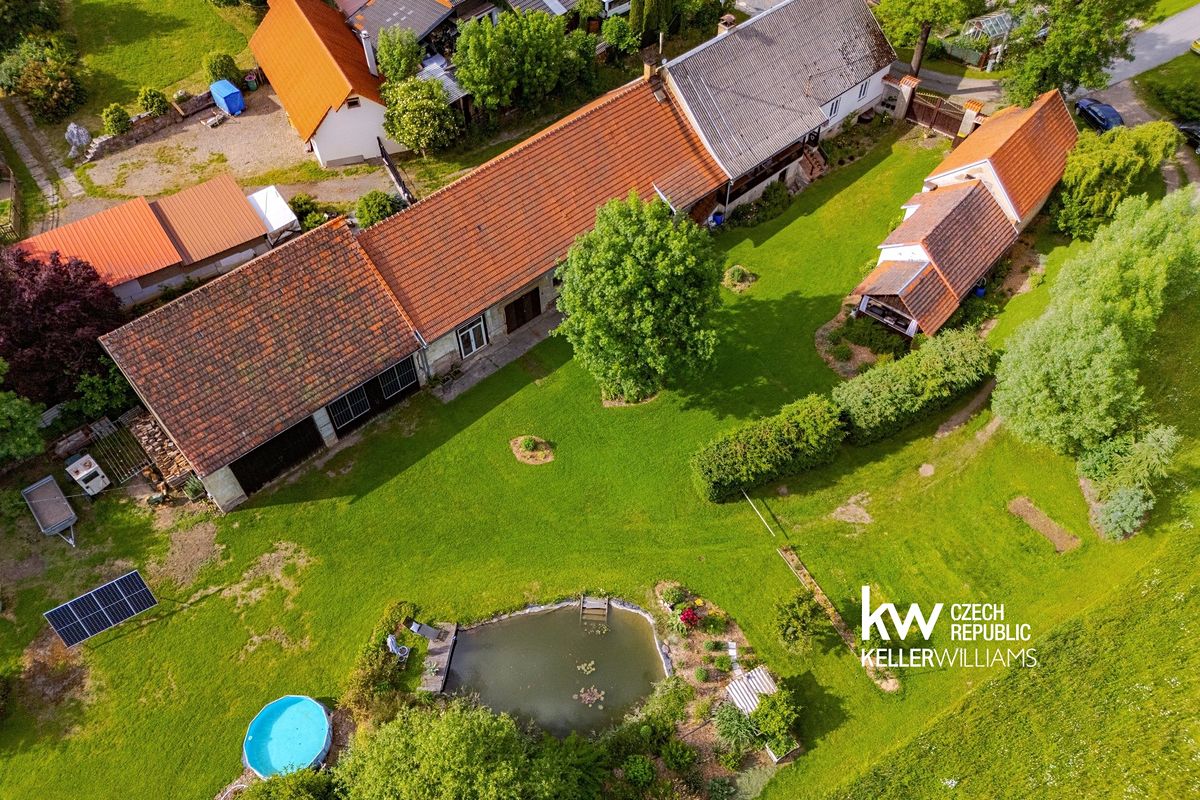 Prodej rodinného domu 151 m², pozemek 9515 m² – fotografie 2