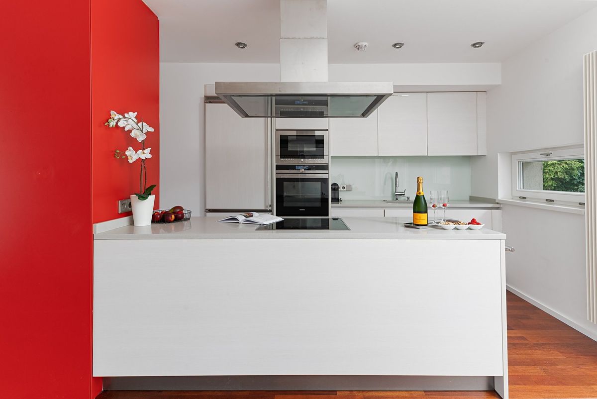 Pronájem rodinného domu 260 m², pozemek 390 m² – fotografie 5