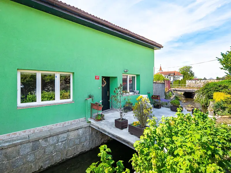Prodej rodinného domu 319 m², pozemek 300 m², Sluhy – náhled fotky 3