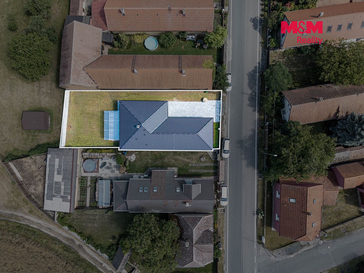 Prodej rodinného domu 113 m², pozemek 448 m² – fotografie 3