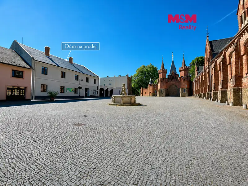 Prodej ubytovacího zařízení 414 m², Hradec nad Moravicí – náhled fotky 1