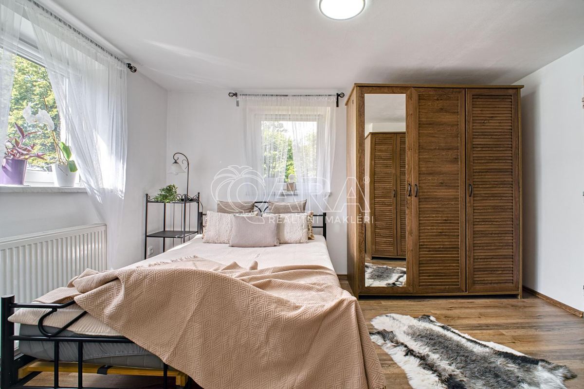 Prodej rodinného domu 105 m², pozemek 747 m² – fotografie 3