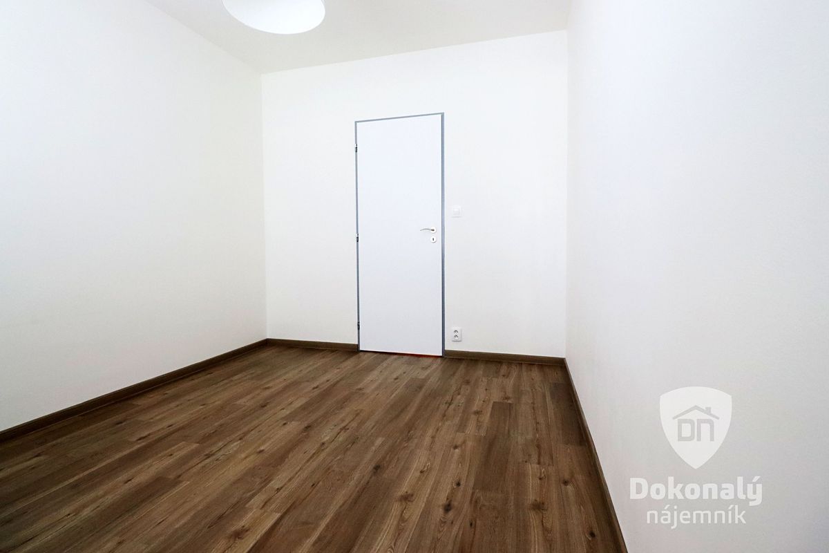 Pronájem bytu 2+kk 40 m² – fotografie 5