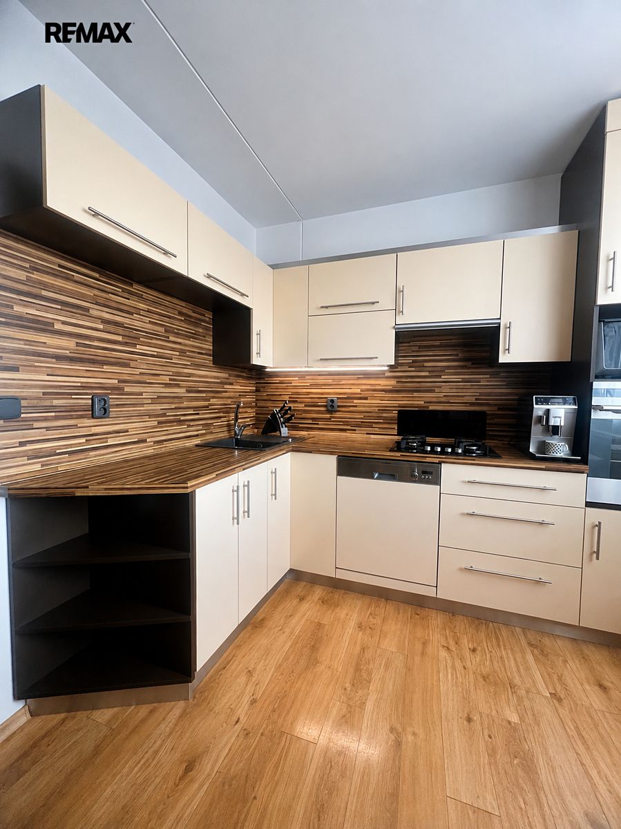Prodej bytu 3+1 74 m² – fotografie 2