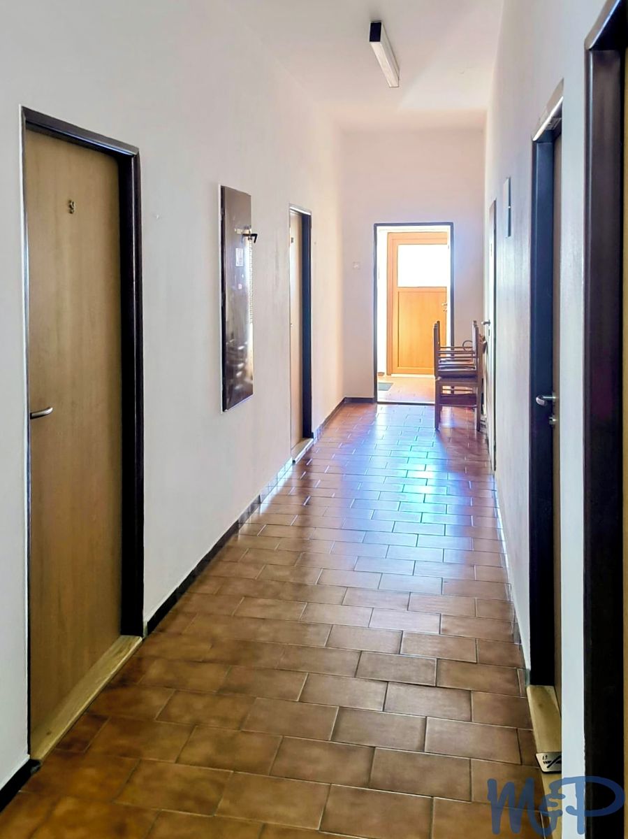 Pronájem výrobní haly, prostoru 461 m² – fotografie 5