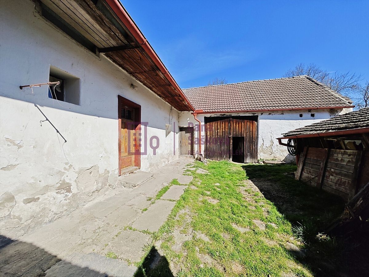 Prodej rodinného domu 151 m², pozemek 635 m² – fotografie 4