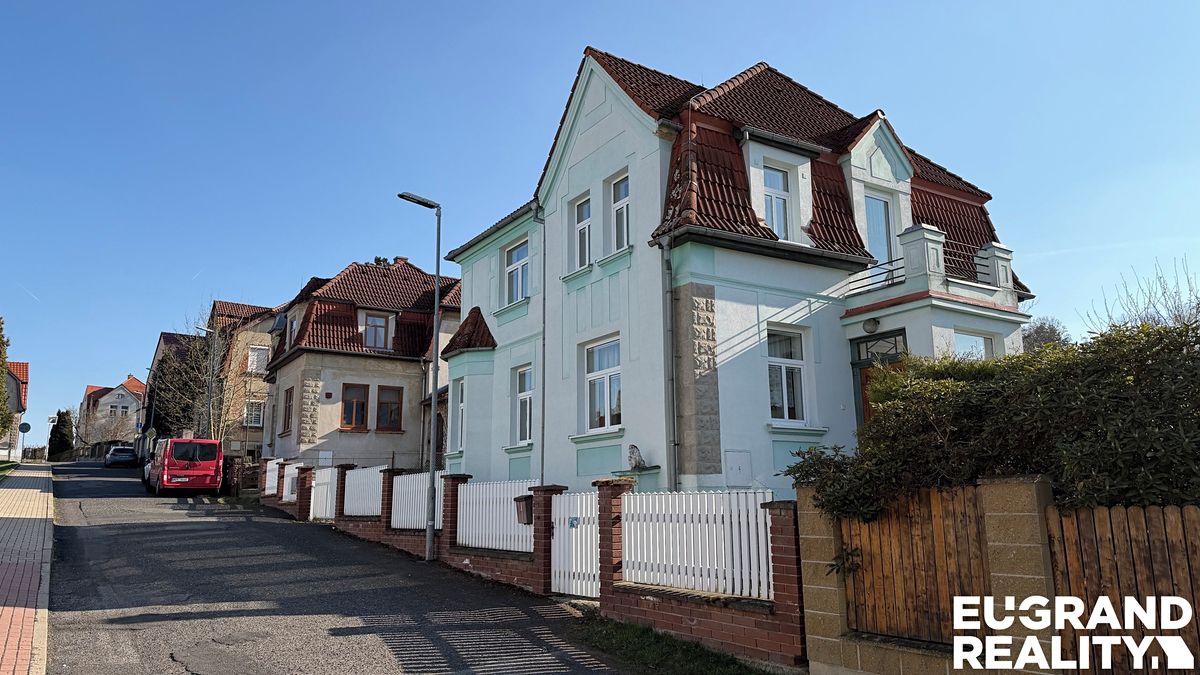 Prodej rodinného domu 98 m², pozemek 531 m² – fotografie 2