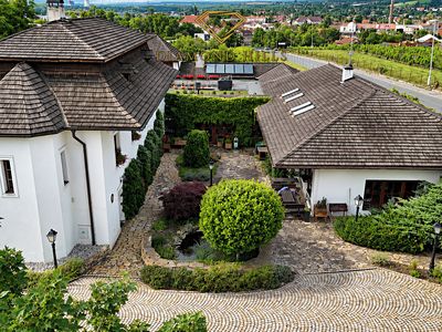 Prodej rodinného domu 518 m², pozemek 1012 m²
