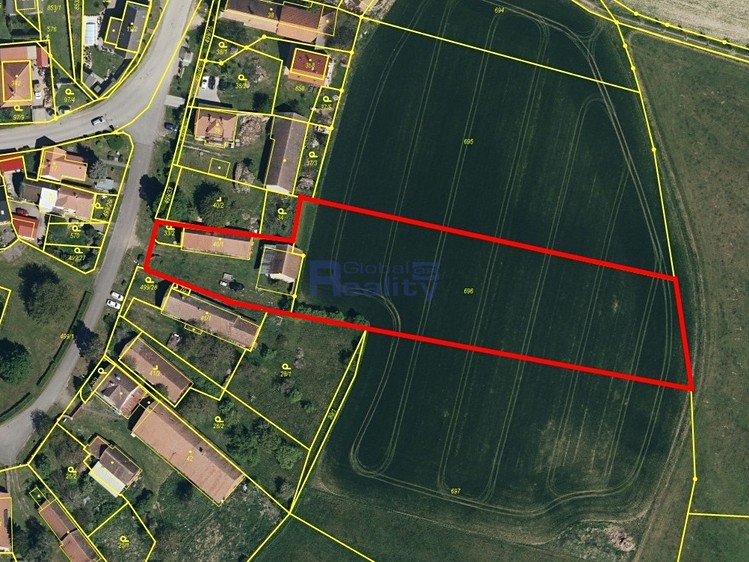 Prodej domu, 186 m² (2 z 13)