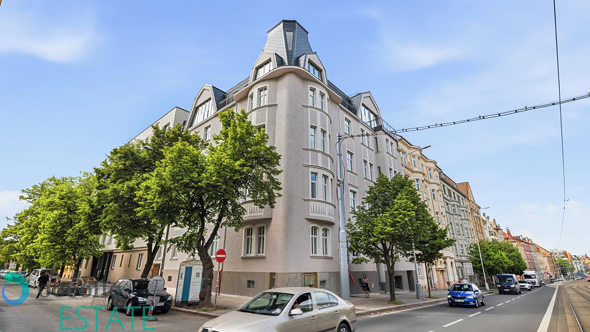 Pronájem bytu 2+kk 42 m² – fotografie 3