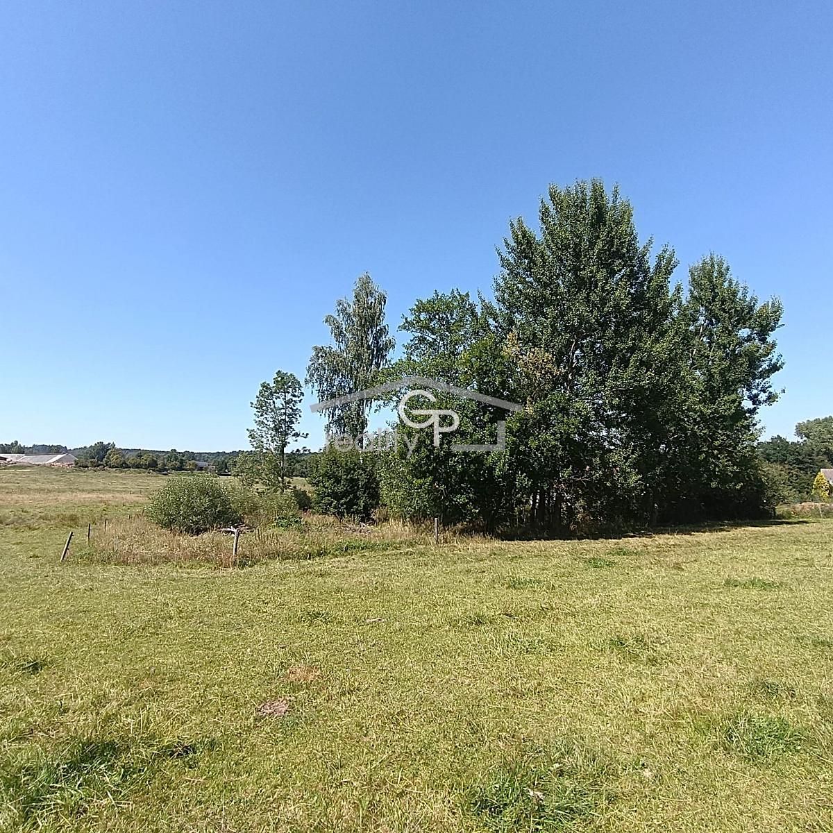Prodej stavebního pozemku 1586 m² – fotografie 3