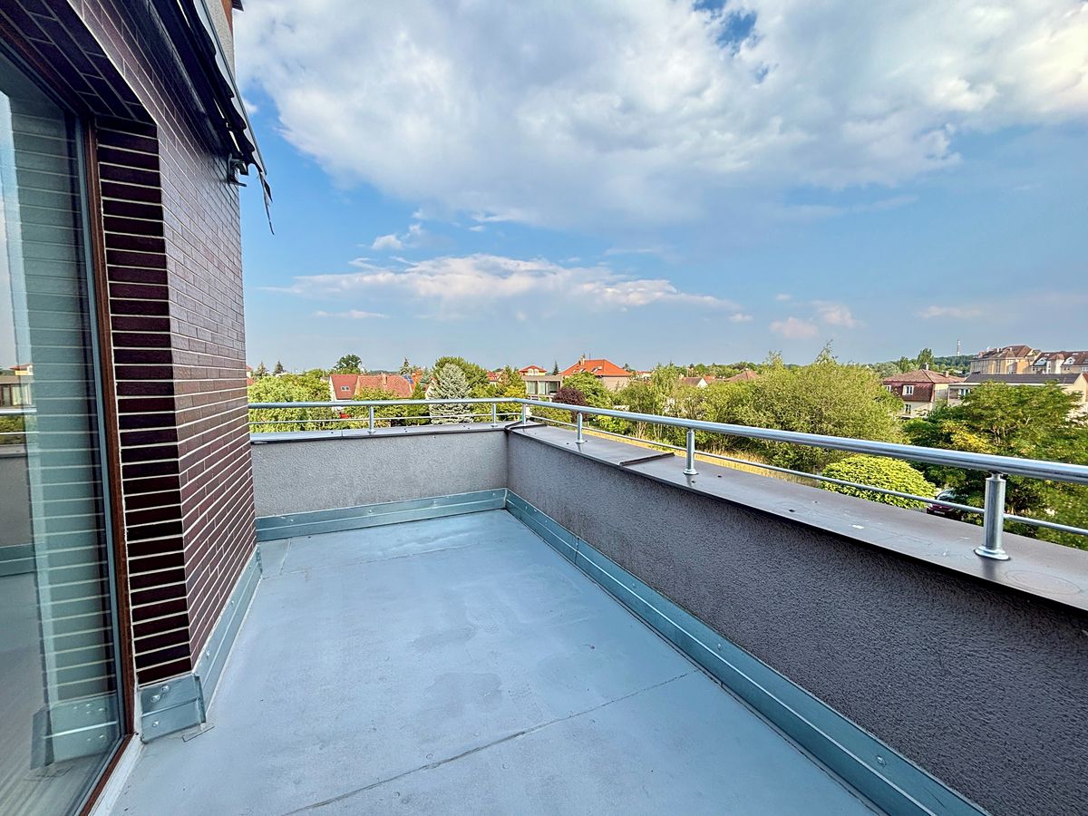 Pronájem bytu 2+kk 43 m² – fotografie 4
