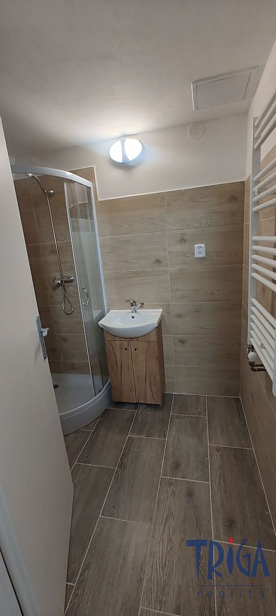 Pronájem bytu 2+kk 32 m² – fotografie 5