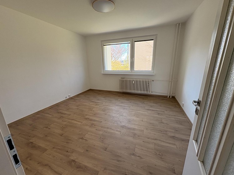 Квартира 4+1 в оренду, 100 м² (7 з 11)