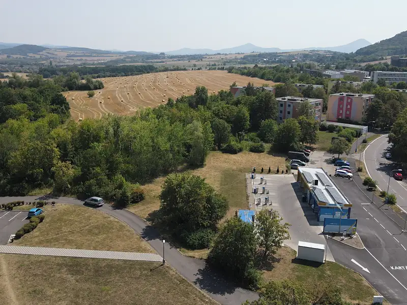 Pronájem komerčního pozemku 3000 m², Teplice – náhled fotky 2