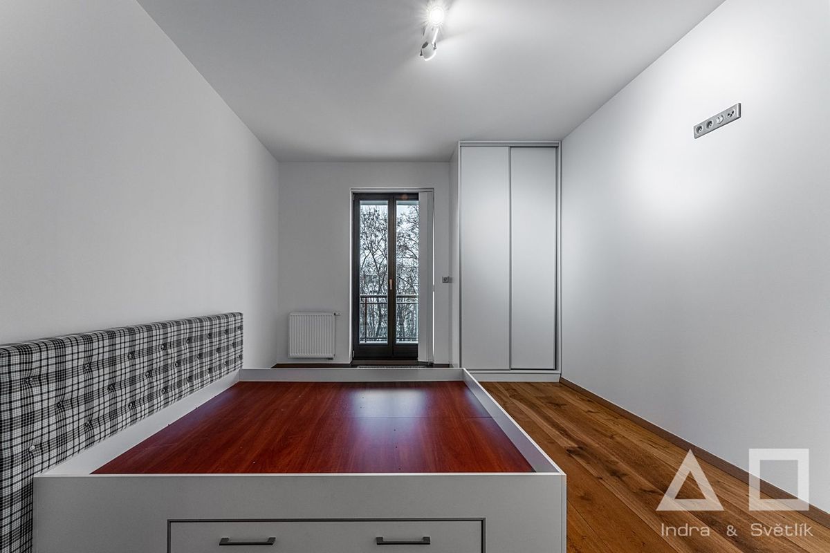 Pronájem bytu 3+kk 93 m² – fotografie 5