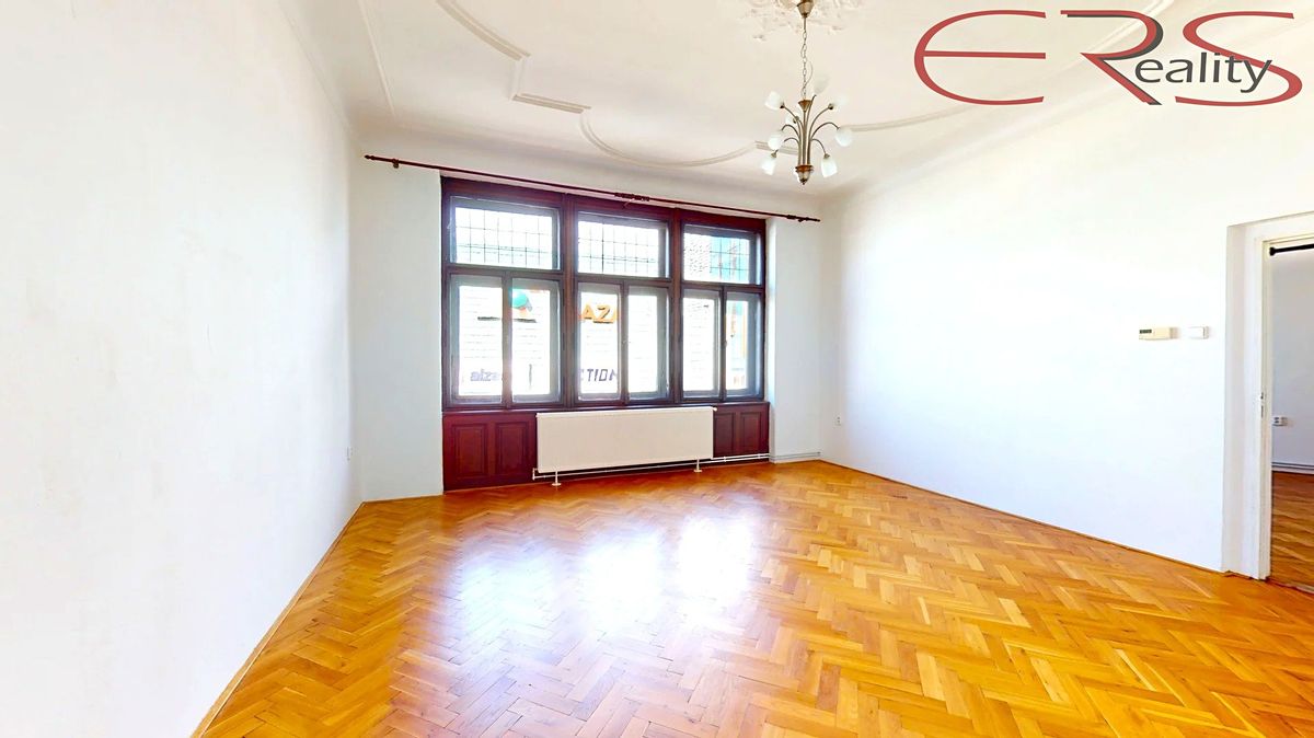 Pronájem bytu 2+kk 68 m² – fotografie 4