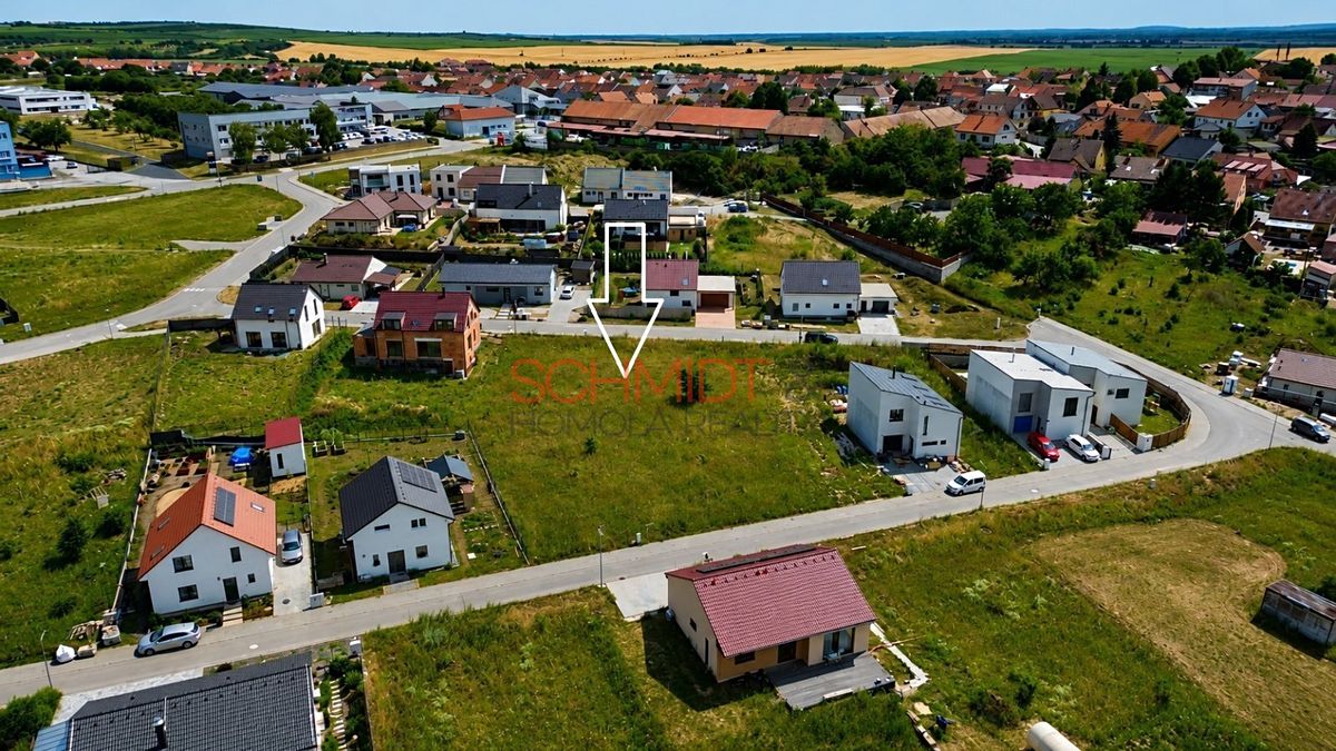 Prodej stavebního pozemku 1000 m² – fotografie 3