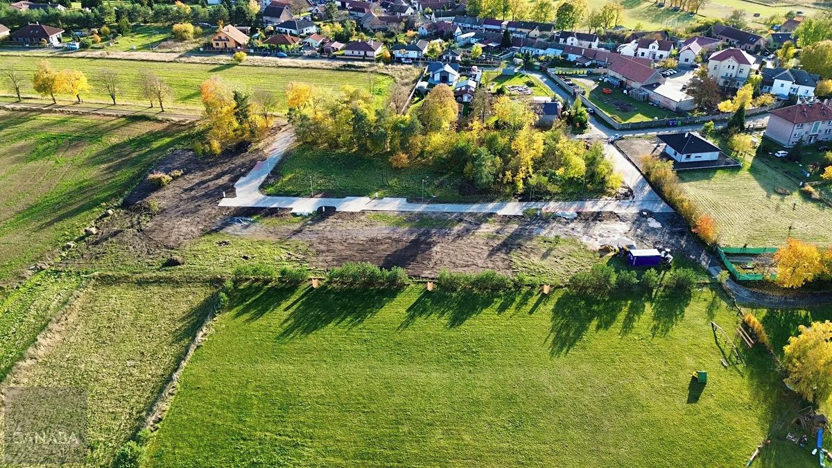 Prodej rodinného domu 161 m², pozemek 802 m² – fotografie 2