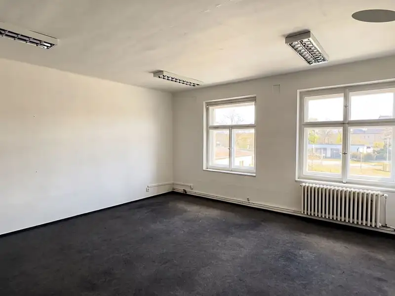 Pronájem kanceláře 31 m², Praha – náhled fotky 1