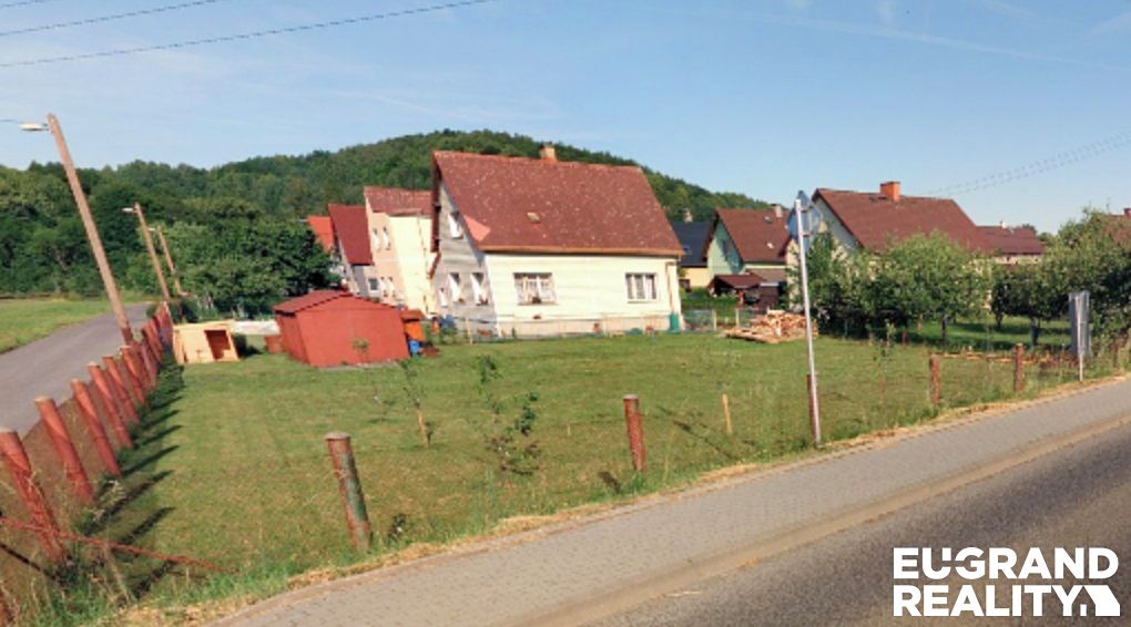 Prodej stavebního pozemku 894 m²