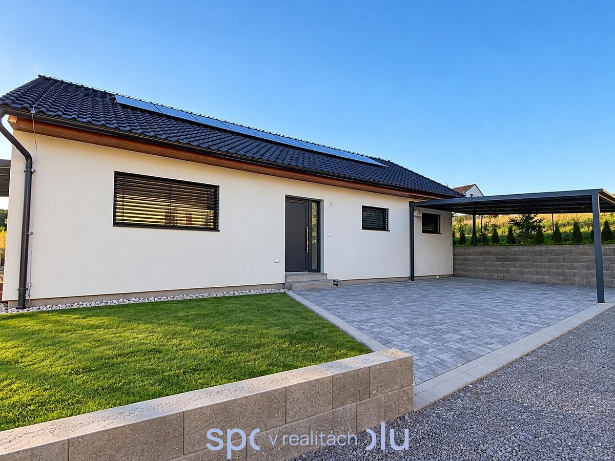 Prodej rodinného domu 113 m², pozemek 702 m²