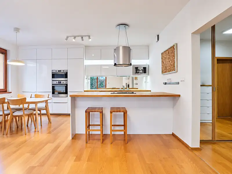 Prodej bytu 3+kk 92 m², Praha – náhled fotky 2