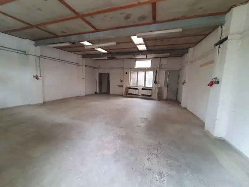Pronájem skladového prostoru 85 m², Jihlava – náhled fotky 3